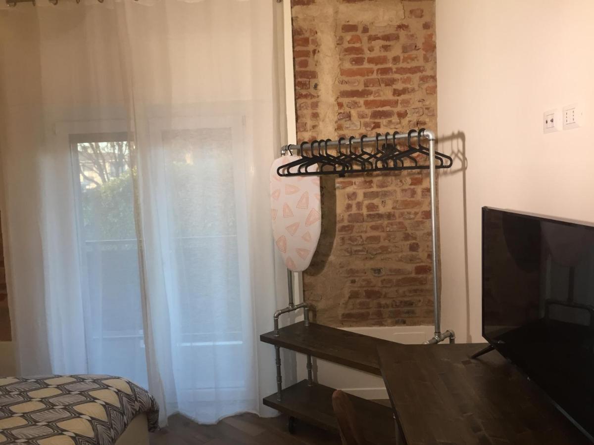 雷纳特Mazzini 33公寓式酒店 外观 照片